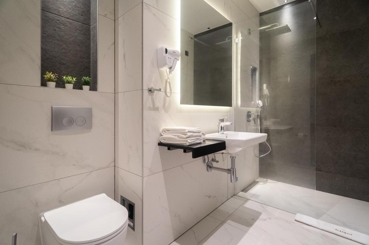 Hotel Element Novi Sad Esterno foto