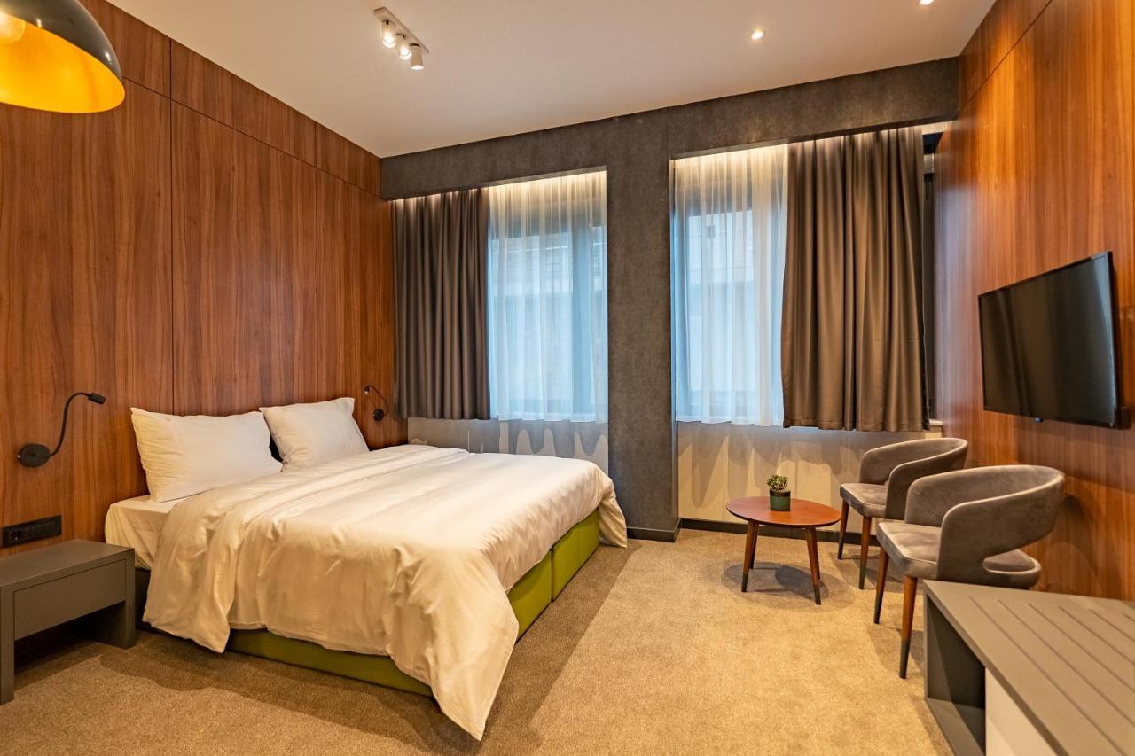 Hotel Element Novi Sad Esterno foto